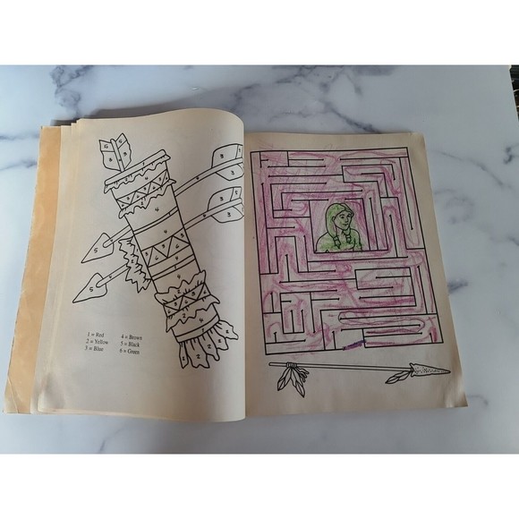 Pocahontas Coloring Book - Picture 5 of 10